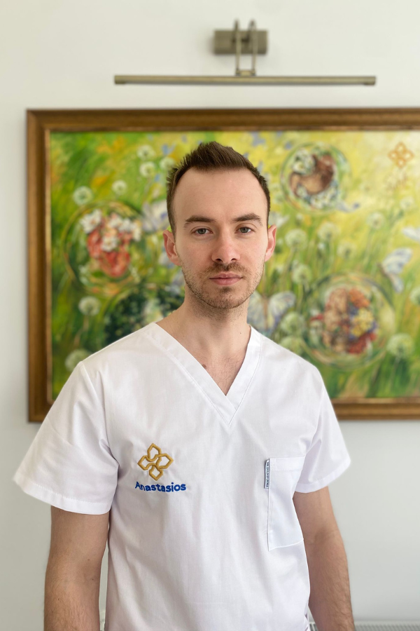 Dr. Cadar Paul - Chirurgie plastica