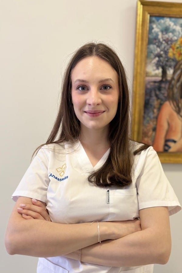 Dr. Baicu Teodora - medic specialist chirurgie dento-alveolara cluj
