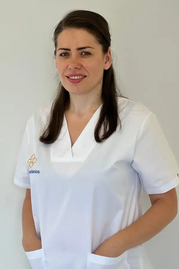 Dr. Sallum Andriana
